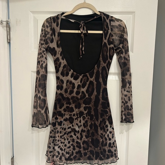 PrettyLittleThing Mini Dress - Picture 2 of 3